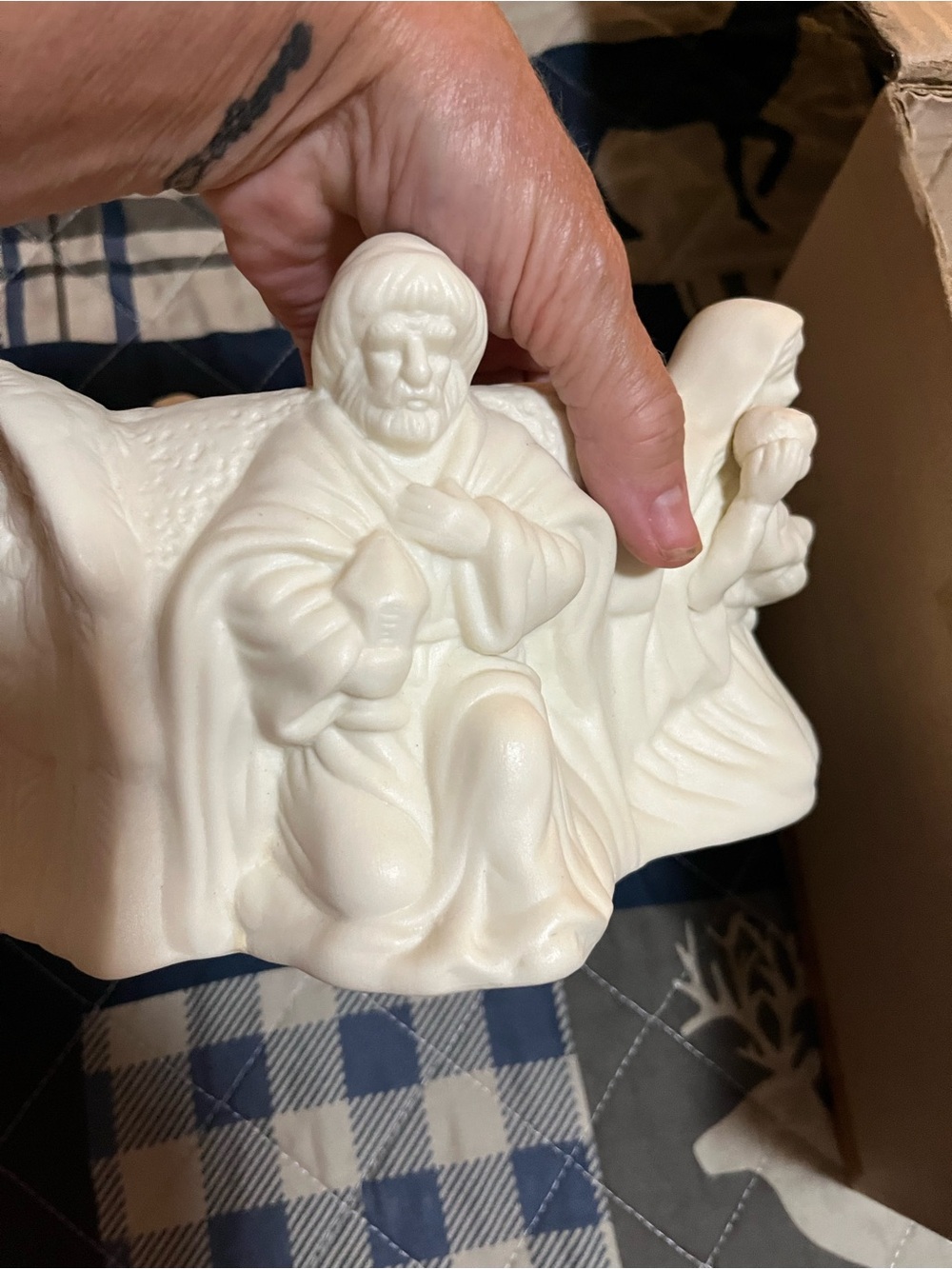 NIB RARE NATIVITY CIRLE CANDLE HOLDER - Picture 5 of 9